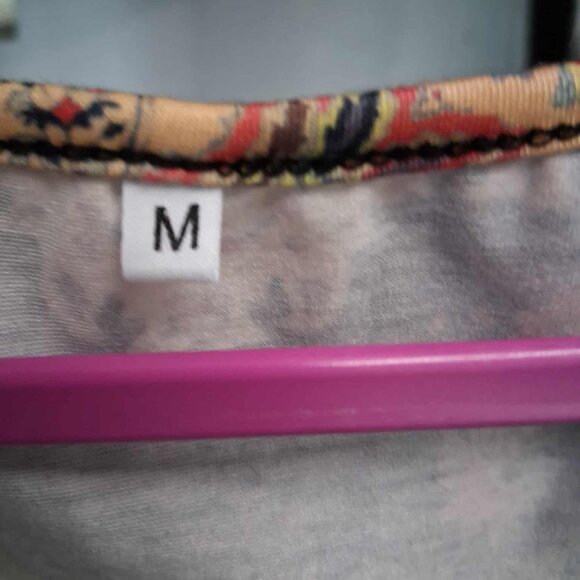 ETCYY NEW womens Classic Embellished Tank Top Blouse SIZE MEDIUM Black Multi - Picture 3 of 9